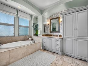 1036 Avenue C, Redondo Beach CA 90277