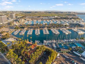 13700 Marina Pointe 611, Marina Del Rey CA 90292