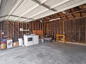 2951 Baltic Avenue, Long Beach CA 90810