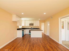 7630 Minstrel, Canoga Park CA 91304