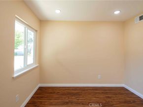 7630 Minstrel, Canoga Park CA 91304