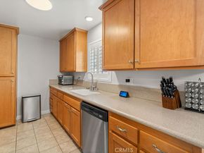 1321 Beryl Street 101, Redondo Beach CA 90277