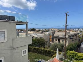 537 S Helberta Avenue, Redondo Beach CA 90277