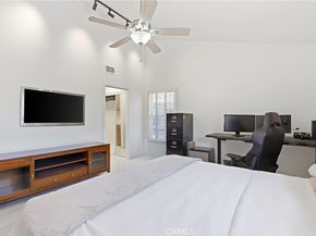 3642 Locust Ave, Long Beach CA 90807