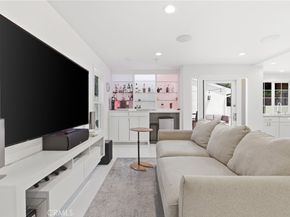 3642 Locust Ave, Long Beach CA 90807
