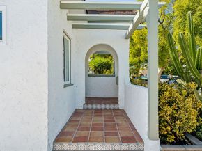 915 N Valley, Burbank CA 91505