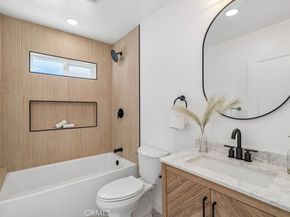 915 N Valley, Burbank CA 91505