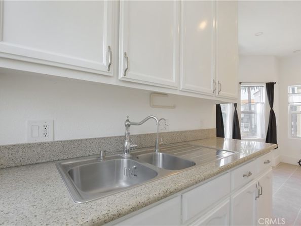 354 Chestnut Avenue 33, Long Beach CA 90802