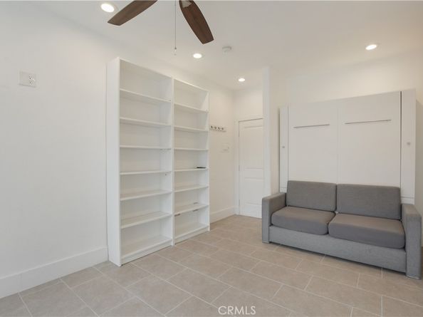 354 Chestnut Avenue 33, Long Beach CA 90802