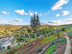 12886 Castle Court, Lakeside CA 92040