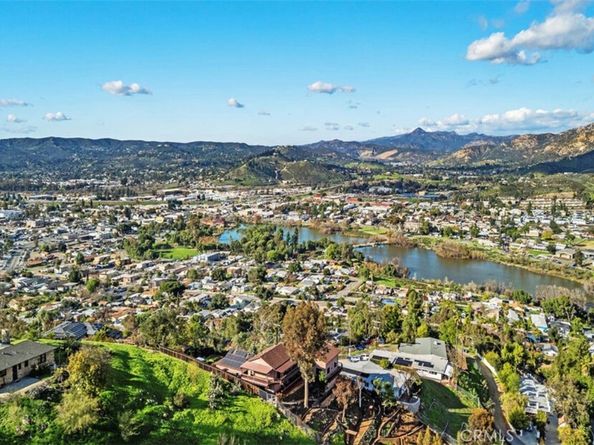 12886 Castle Court, Lakeside CA 92040