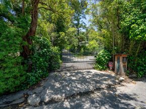 9171 Hazen Drive, Beverly Hills CA 90210