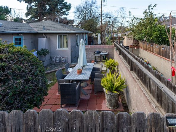 633 N Rosemary Lane, Burbank CA 91505
