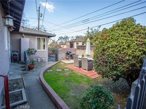 633 N Rosemary Lane, Burbank CA 91505