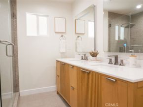 17063 Knapp Street, Northridge CA 91325