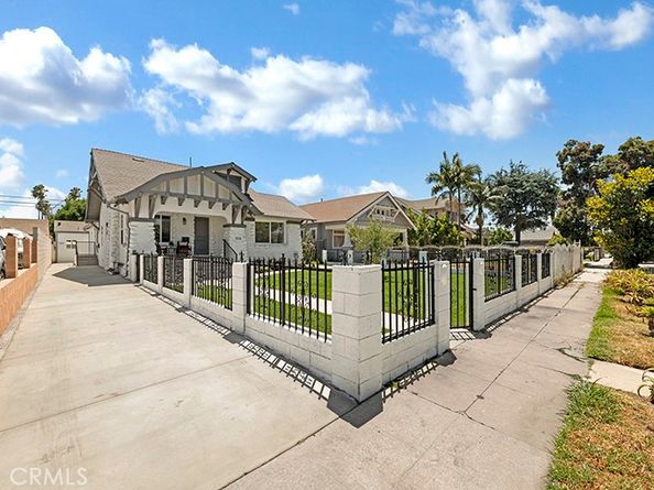 1838 W 50th Street, Los Angeles CA 90062