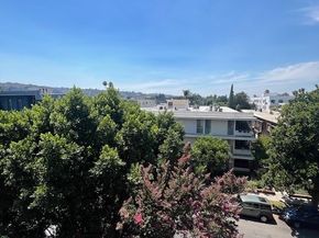 4454 Ventura Canyon Avenue 304, Sherman Oaks CA 91423