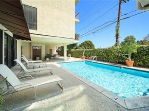 4454 Ventura Canyon Avenue 304, Sherman Oaks CA 91423