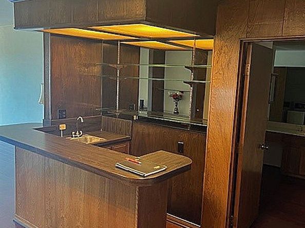 4454 Ventura Canyon Avenue 304, Sherman Oaks CA 91423