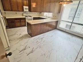 4454 Ventura Canyon Avenue 304, Sherman Oaks CA 91423