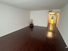 4454 Ventura Canyon Avenue 304, Sherman Oaks CA 91423