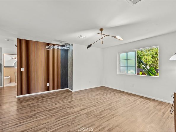261 N Oak Avenue, Pasadena CA 91107
