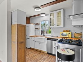 261 N Oak Avenue, Pasadena CA 91107