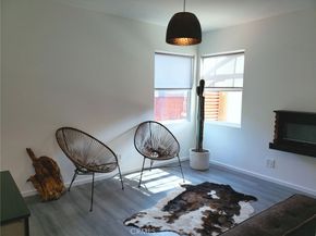 261 N Oak Avenue, Pasadena CA 91107