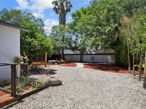 261 N Oak Avenue, Pasadena CA 91107