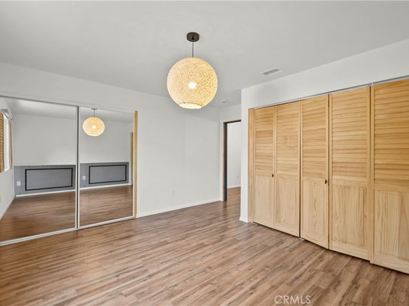 261 N Oak Avenue, Pasadena CA 91107
