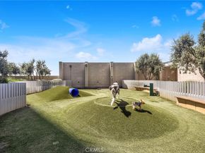 877 Francisco Street 821, Los Angeles CA 90017