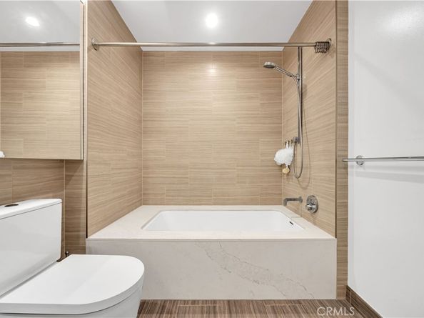 877 Francisco Street 821, Los Angeles CA 90017