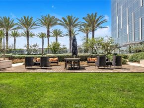 877 Francisco Street 821, Los Angeles CA 90017