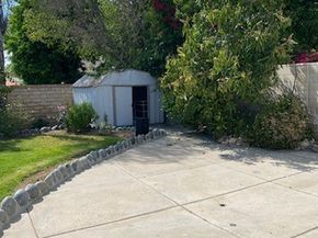 8961 Etiwanda Avenue, Northridge CA 91325