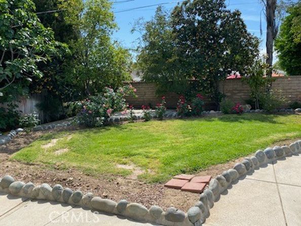 8961 Etiwanda Avenue, Northridge CA 91325