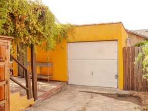 194 E Washington Boulevard, Pasadena CA 91103