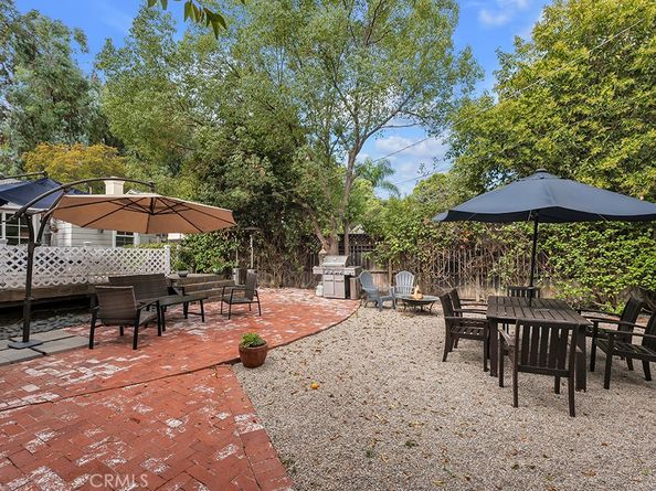 22051 Avenue San Luis, Woodland Hills CA 91364