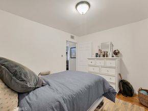 22051 Avenue San Luis, Woodland Hills CA 91364
