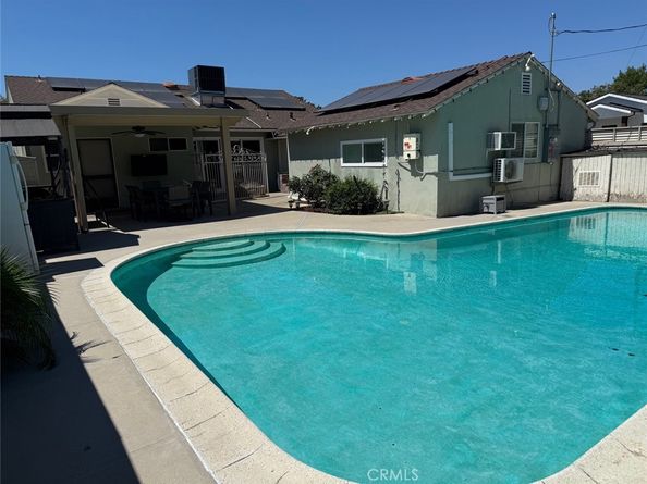 7232 Katherine Avenue, Van Nuys CA 91405