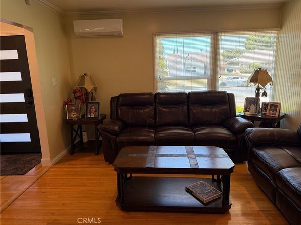 7232 Katherine Avenue, Van Nuys CA 91405