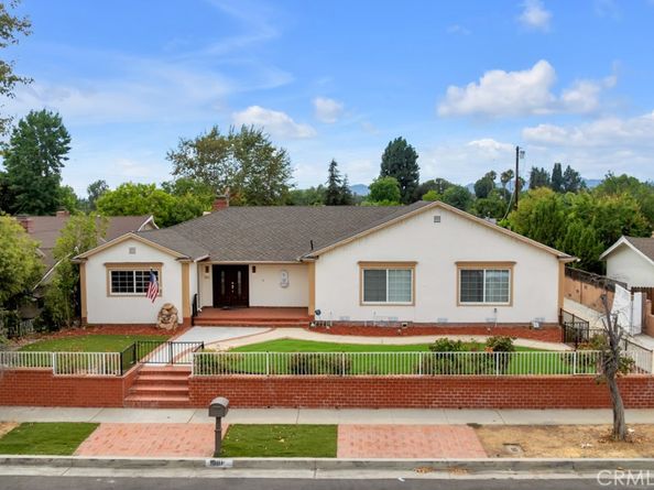 10111 Oak Park Avenue, Northridge CA 91325
