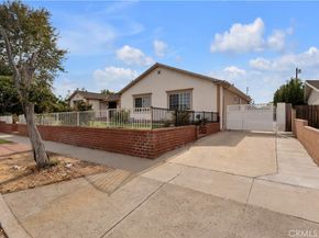10111 Oak Park Avenue, Northridge CA 91325