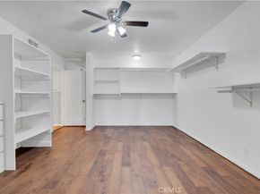 10111 Oak Park Avenue, Northridge CA 91325