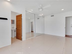 10111 Oak Park Avenue, Northridge CA 91325