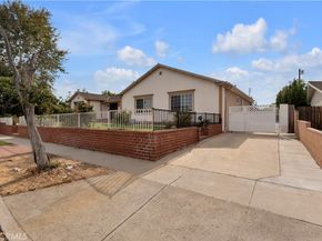 10111 Oak Park Avenue, Northridge CA 91325