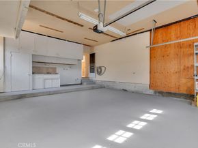 10111 Oak Park Avenue, Northridge CA 91325