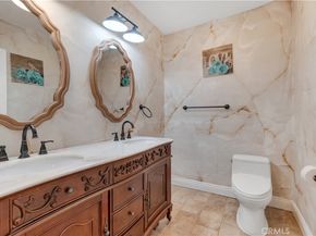 10111 Oak Park Avenue, Northridge CA 91325