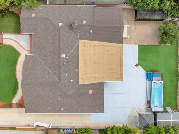 10111 Oak Park Avenue, Northridge CA 91325