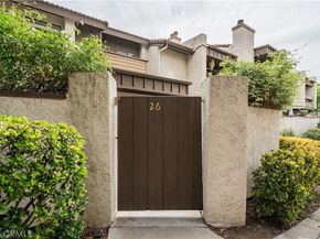 5800 Owensmouth Avenue 26, Woodland Hills CA 91367