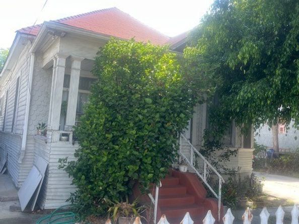 455 E 28th Street, Los Angeles CA 90011